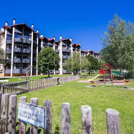 Sainte-foy-l'argentiere Sleeps 4 T454438 Chamonix