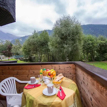 Sainte-foy-l'argentiere Sleeps 4 T454438