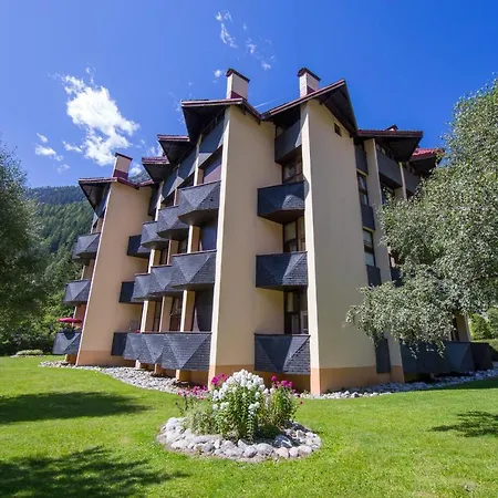 Apartament Sainte-foy-l'argentiere Sleeps 4 T454438